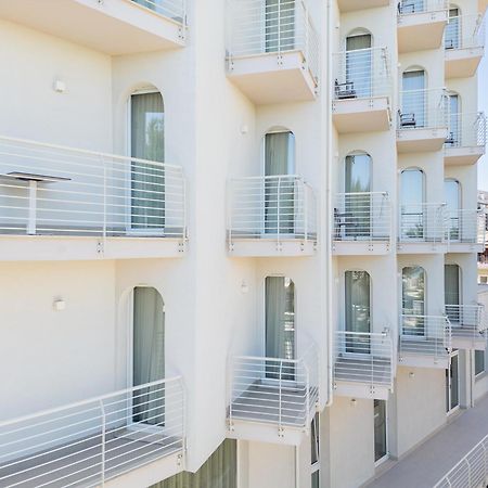 Hotel Velia Grottammare Eksteriør billede