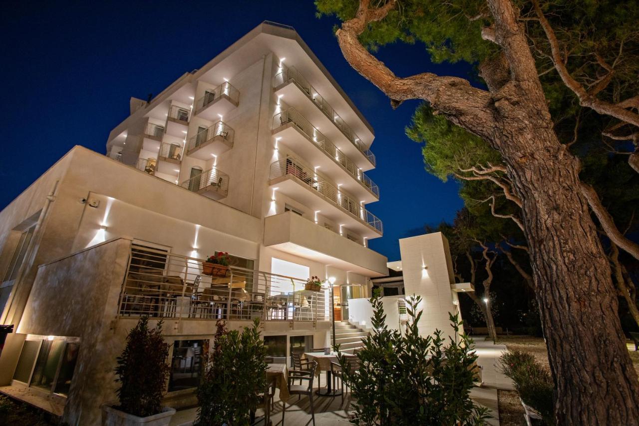 Hotel Velia Grottammare Eksteriør billede