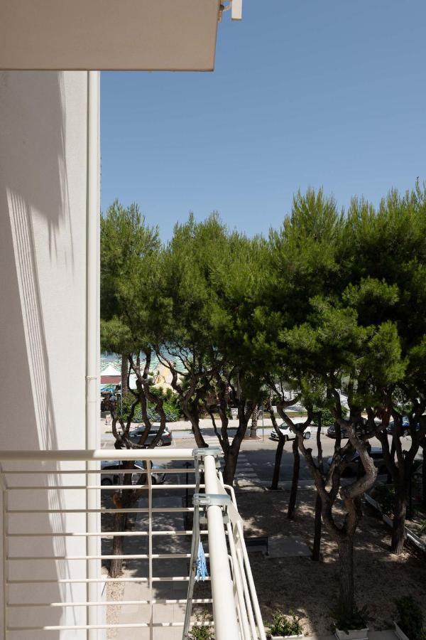 Hotel Velia Grottammare Eksteriør billede