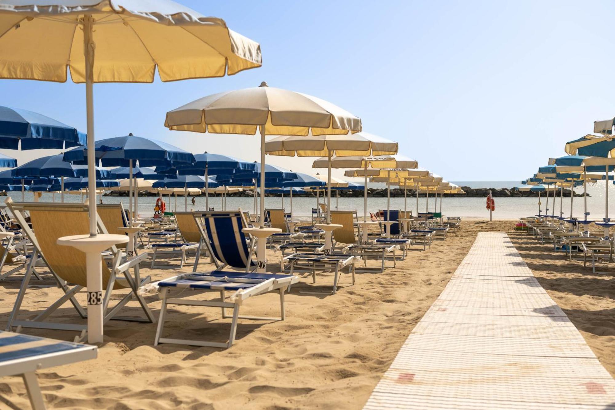 Hotel Velia Grottammare Eksteriør billede